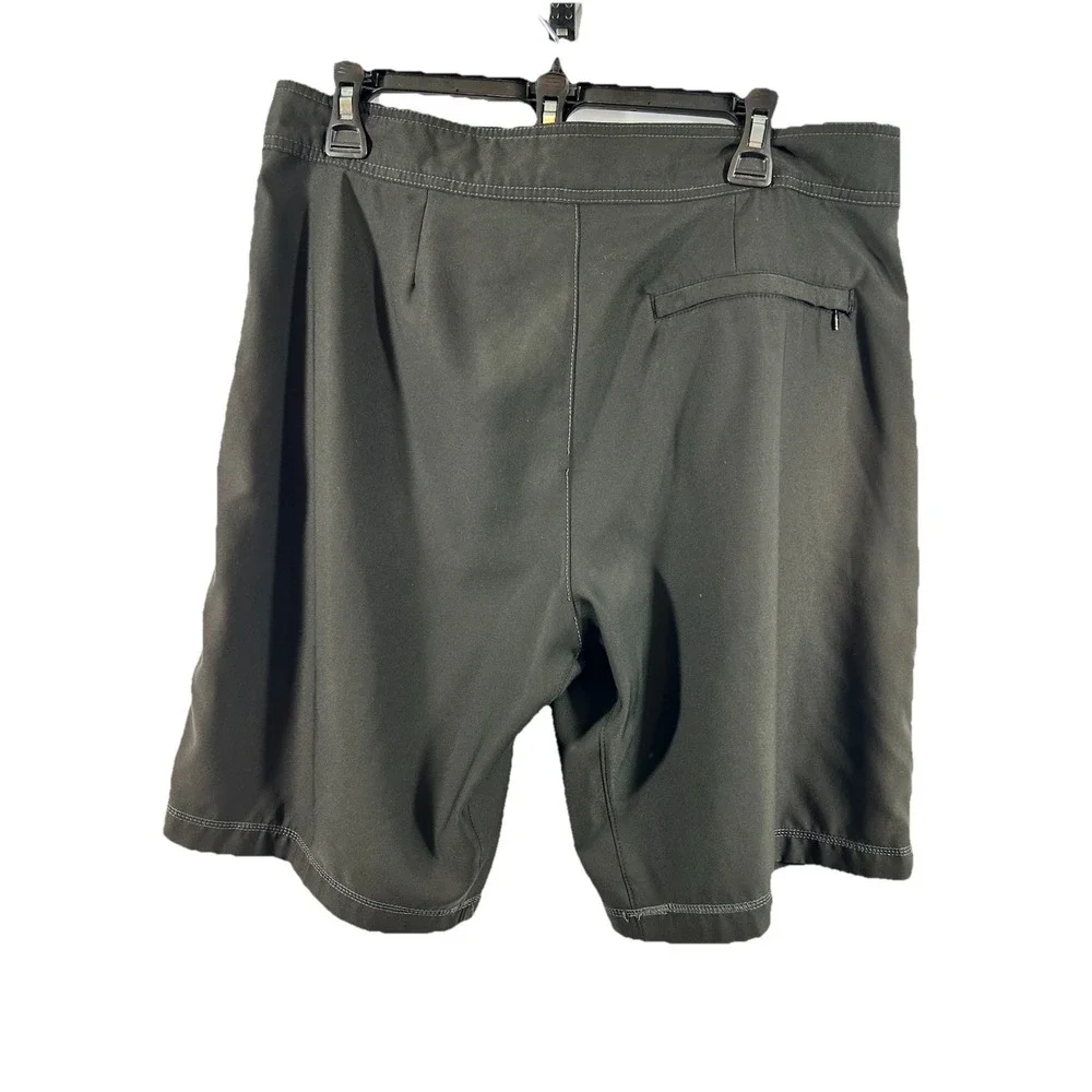 Prana men black